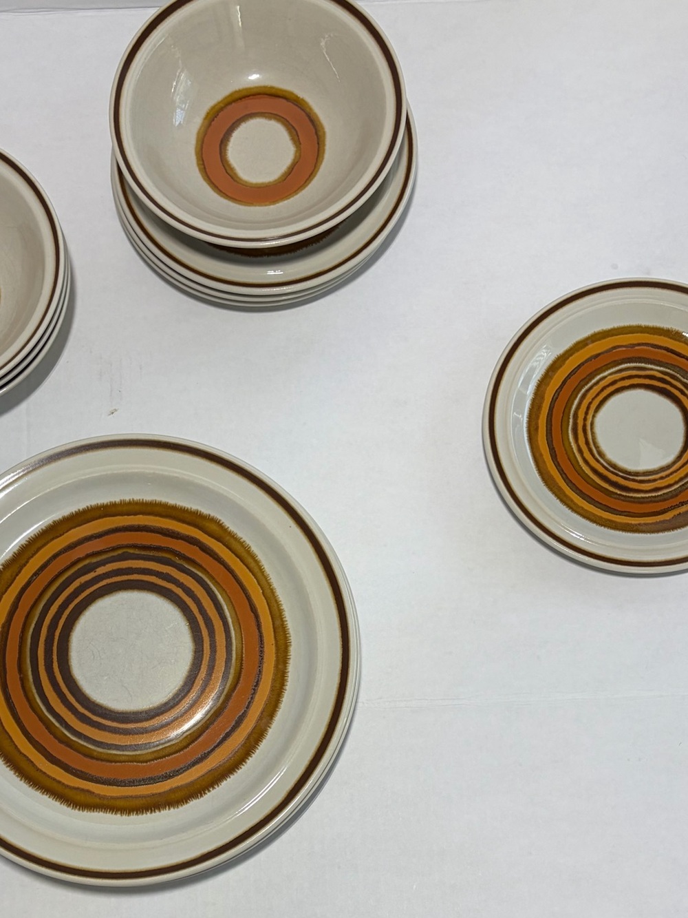 ACSONS Mid Century Modern Plate Set